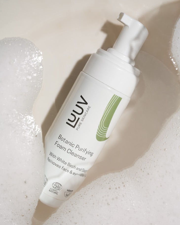 LUUV | Diep reinigende gezichtsreiniger in schuimvorm, 150 ml